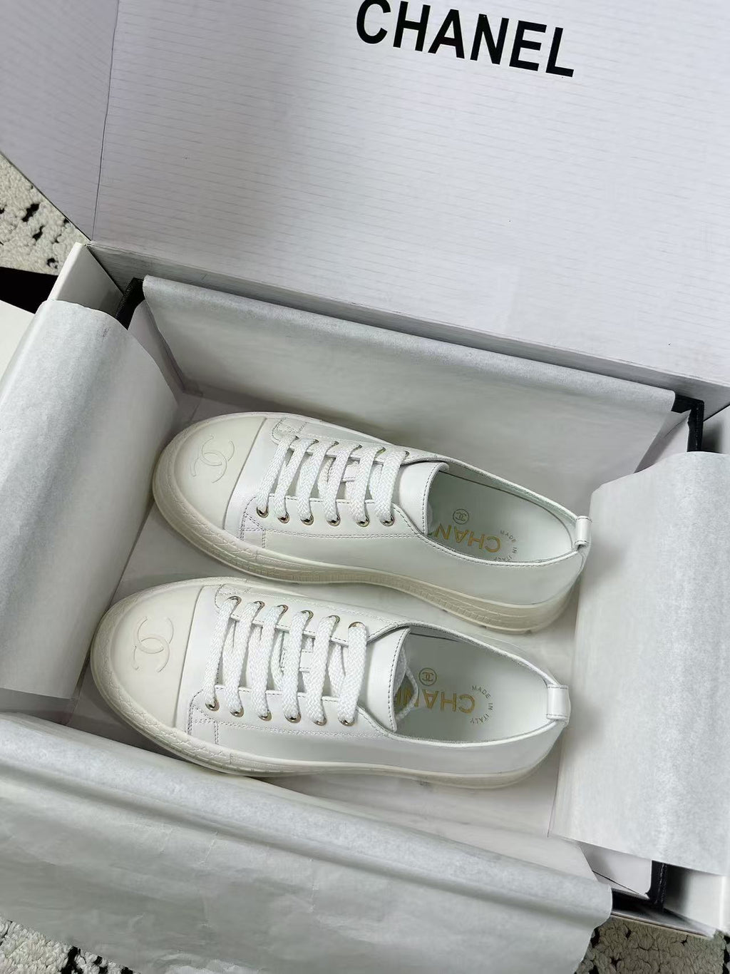 CC Platform Sneakers White Rubber Leather 696670