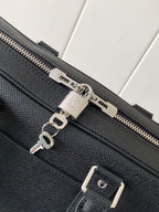 LV M30925 Porte-Documents Voyage NM Black Grain Leather