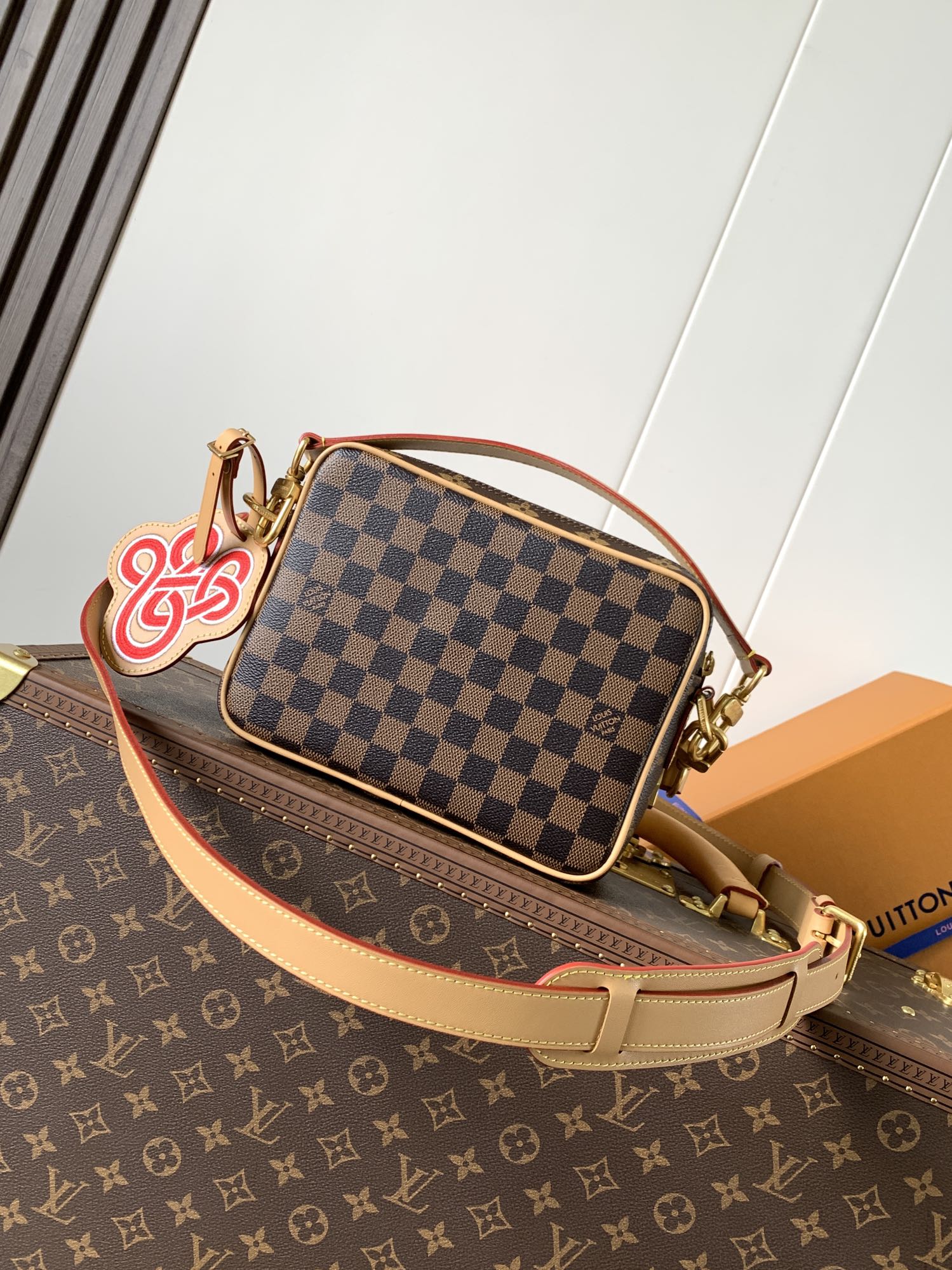 LV Nil Crossbody Bag 27.5cm Brown Monogram Reverse & Damier Canvas