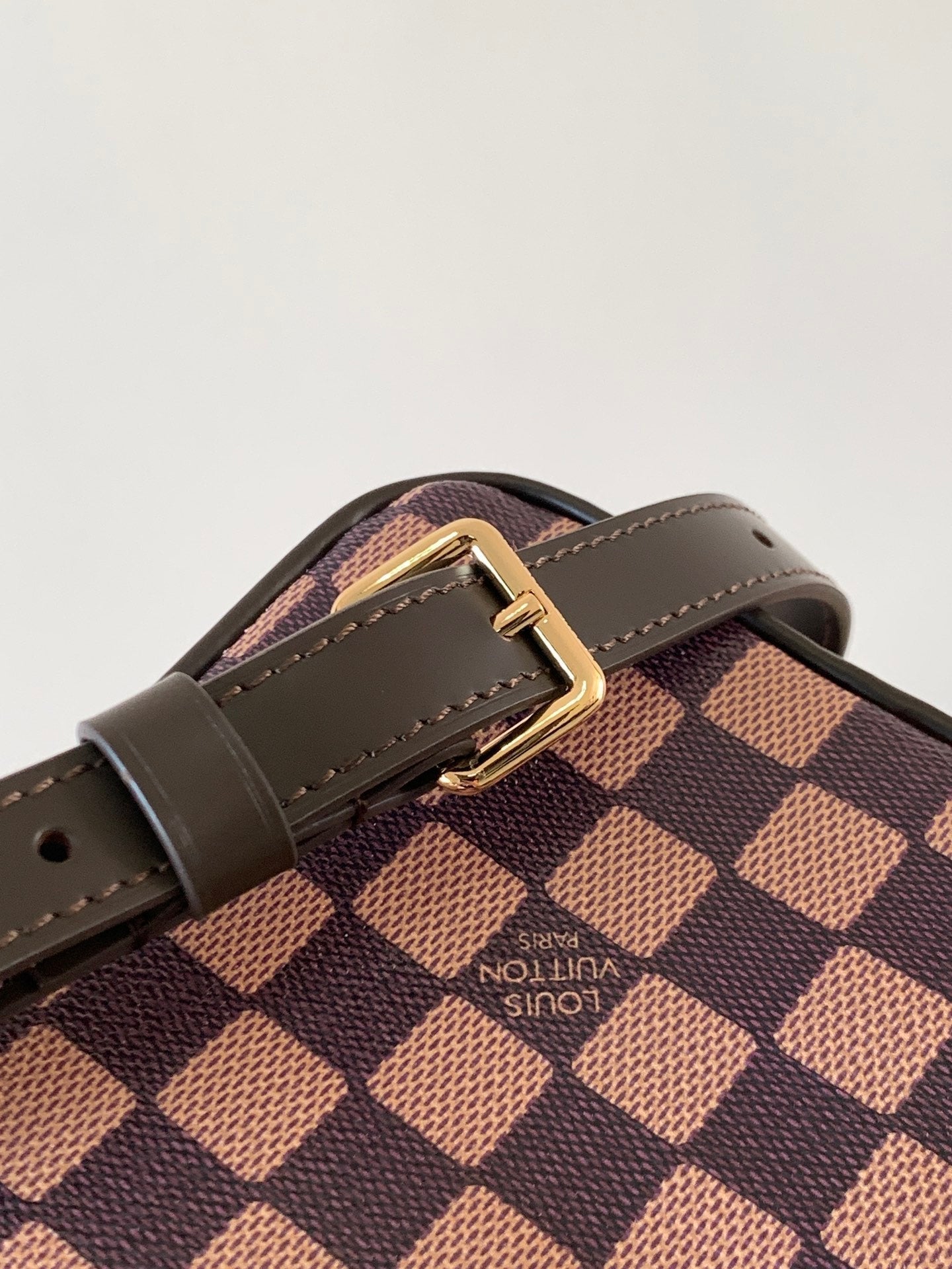 LV Amazone Cross-body Bag 13.5cm Brown Damier Phriendship Canvas