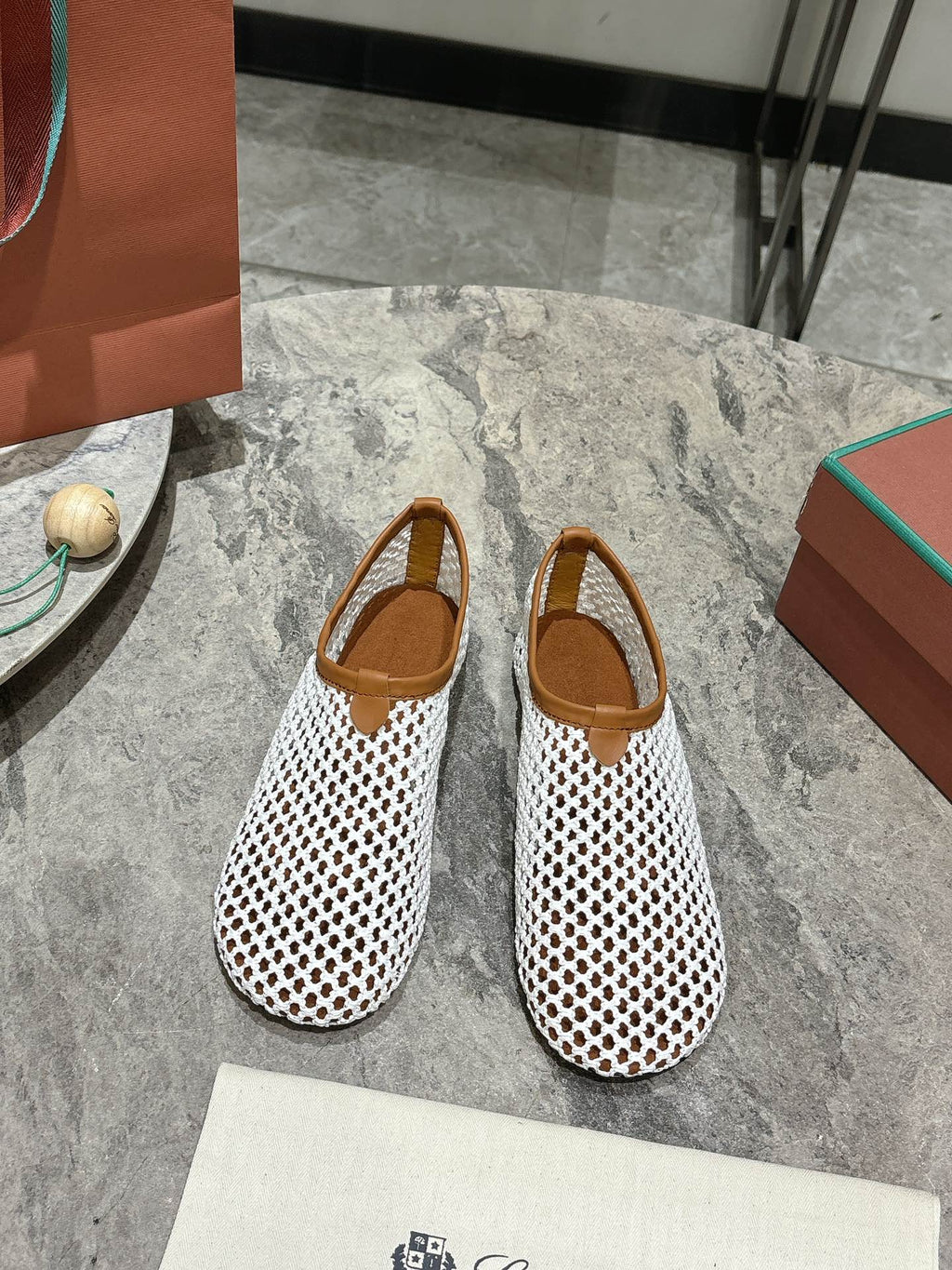 LP hollow knit ballet flats white 0rigin@l leather 379025