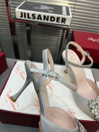 Flower Strass Buckle Slingback Pump 90 Grey Satin
