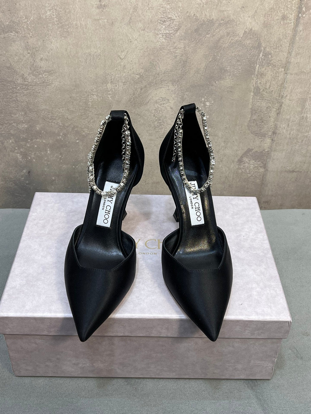 Jimmy 26 Stevie Pump 10cm Black Crystal Satin 682959