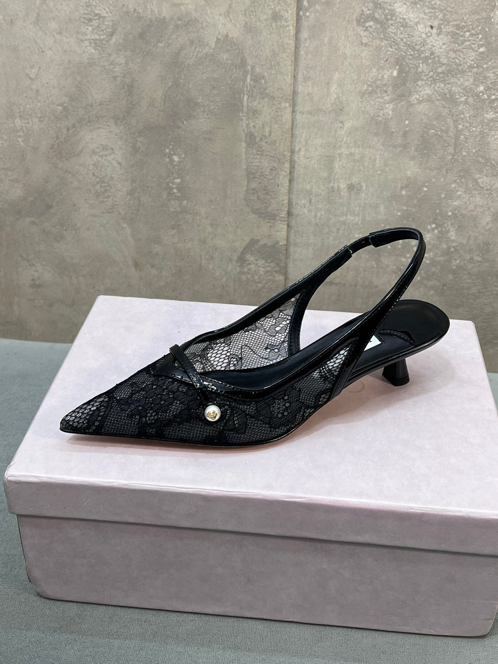 Jimmy 26 Amita Pump 45mm Black Mesh 682977