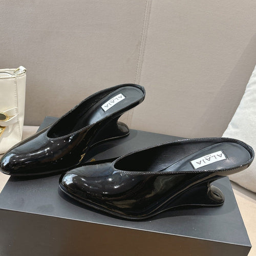Alaia 25 Curve Wedge Mules Black Lambskin 293555