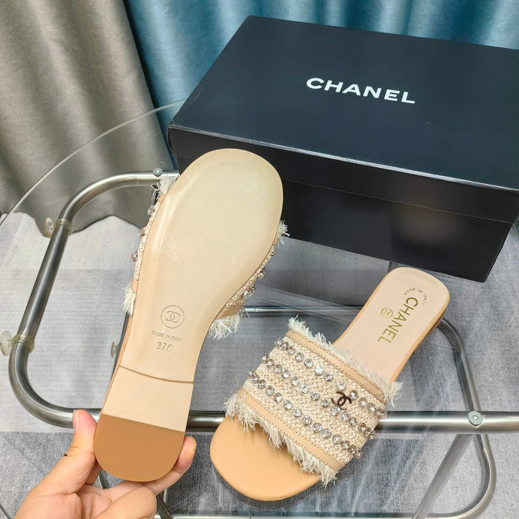 CC 25 Mule Raffia Strass