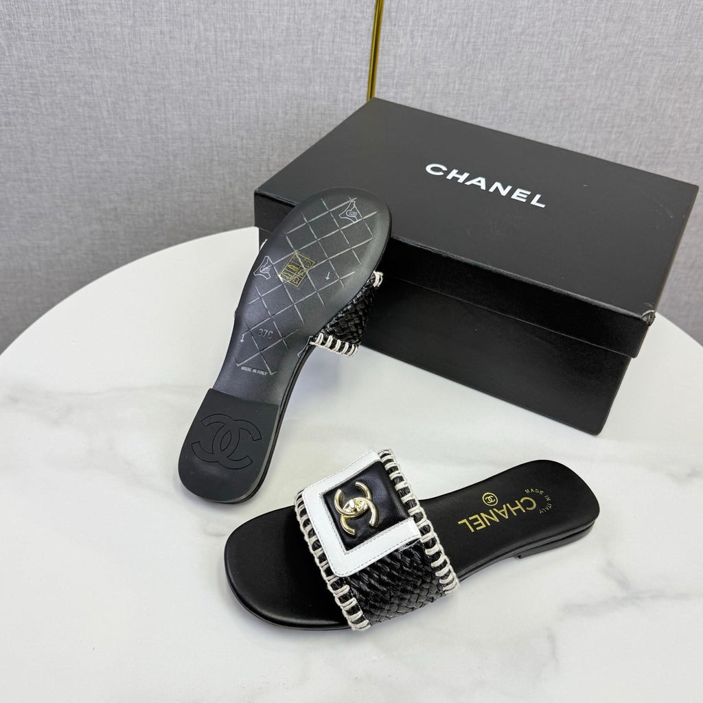 CC 26s Slipper Black White Sheepskin Tweed 620278