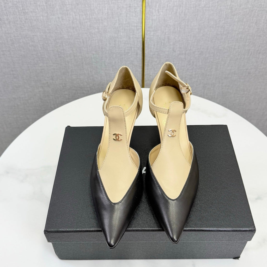 CC T-Strap Kitten Heels Beige Black Sheepskin 619975