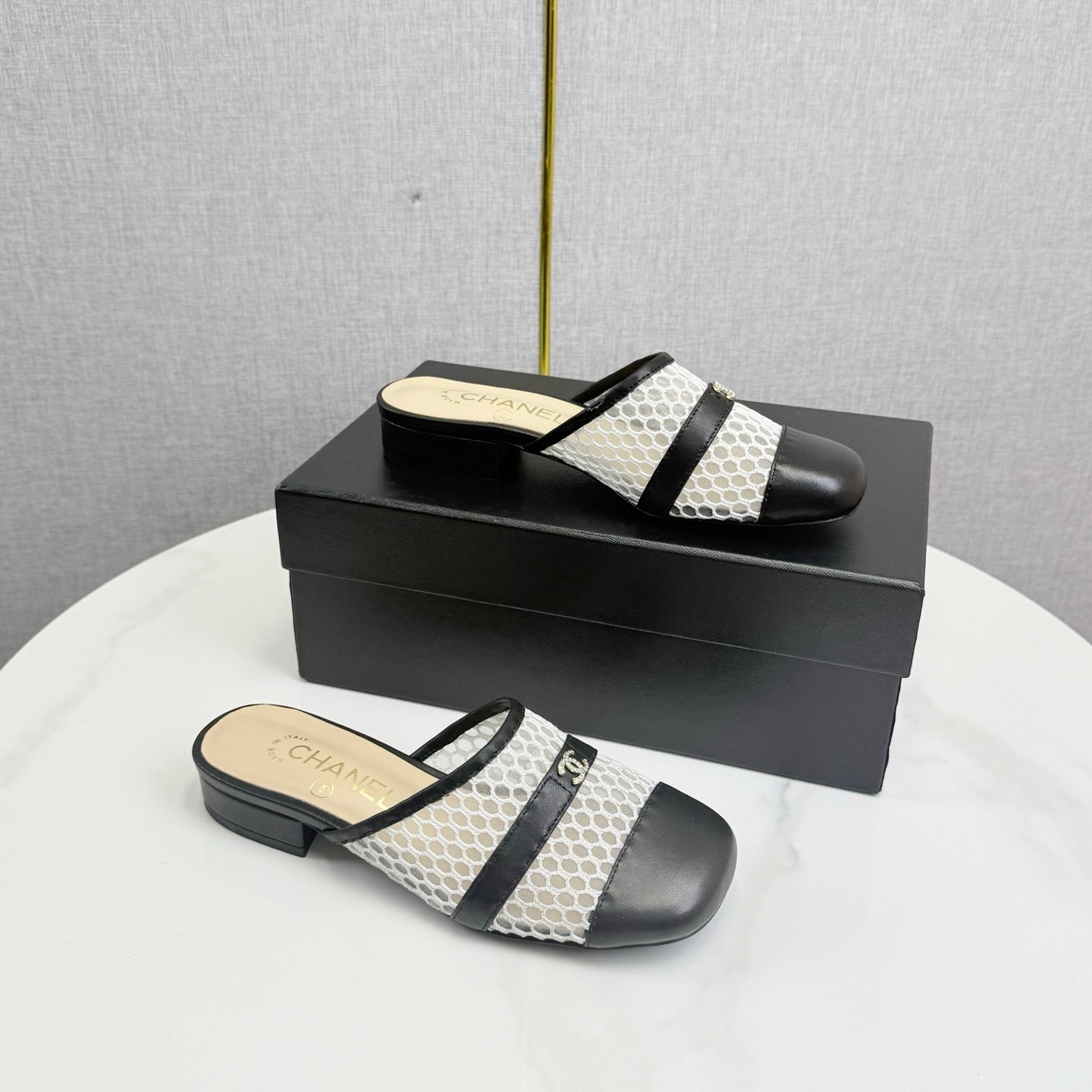 CC 26s Sandal Black Beige Mesh Sheepskin 639828