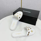 CC 26s Crystal Sandal White Sheepskin 639830