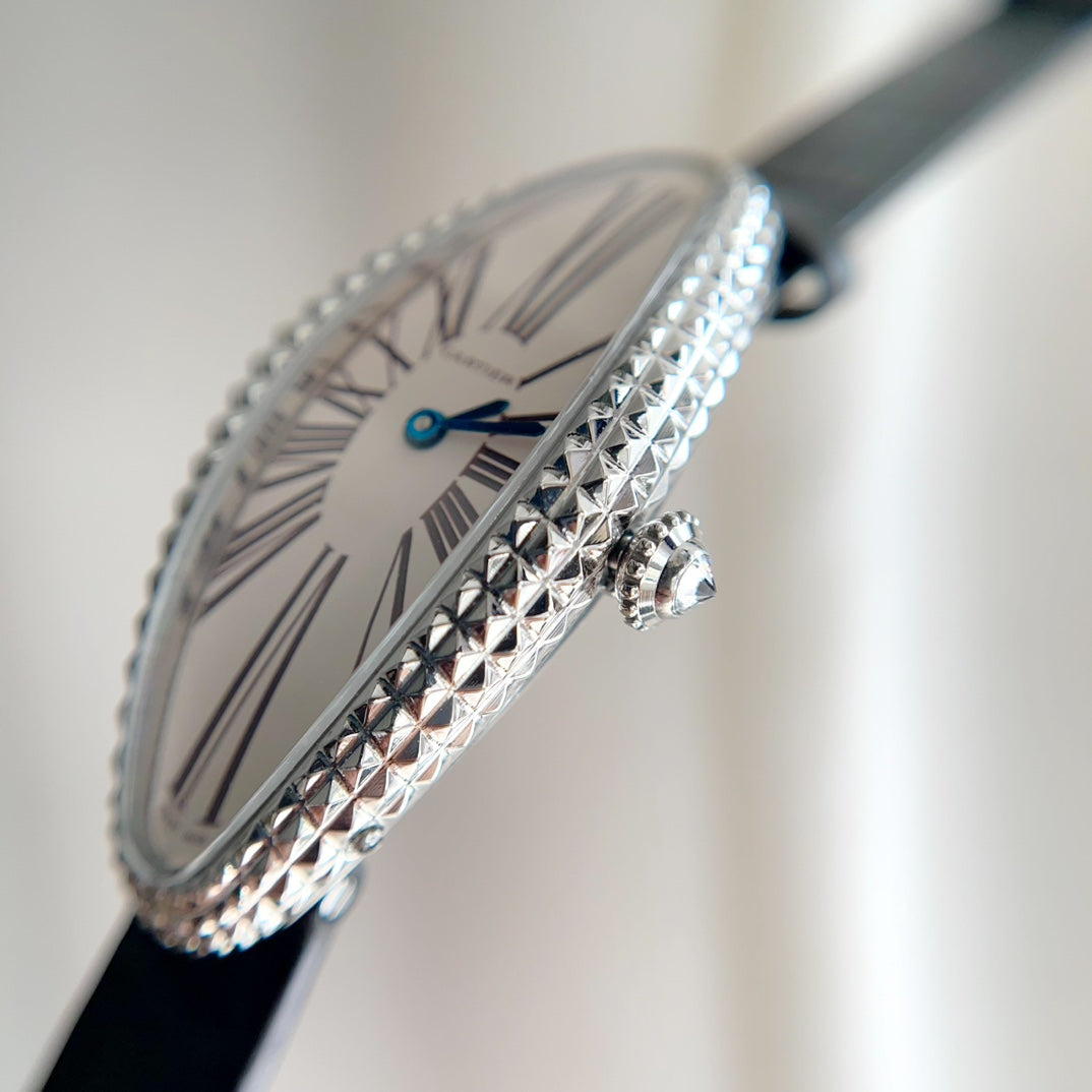 Baignoire 21mm Silver Diamond Case Black Leather