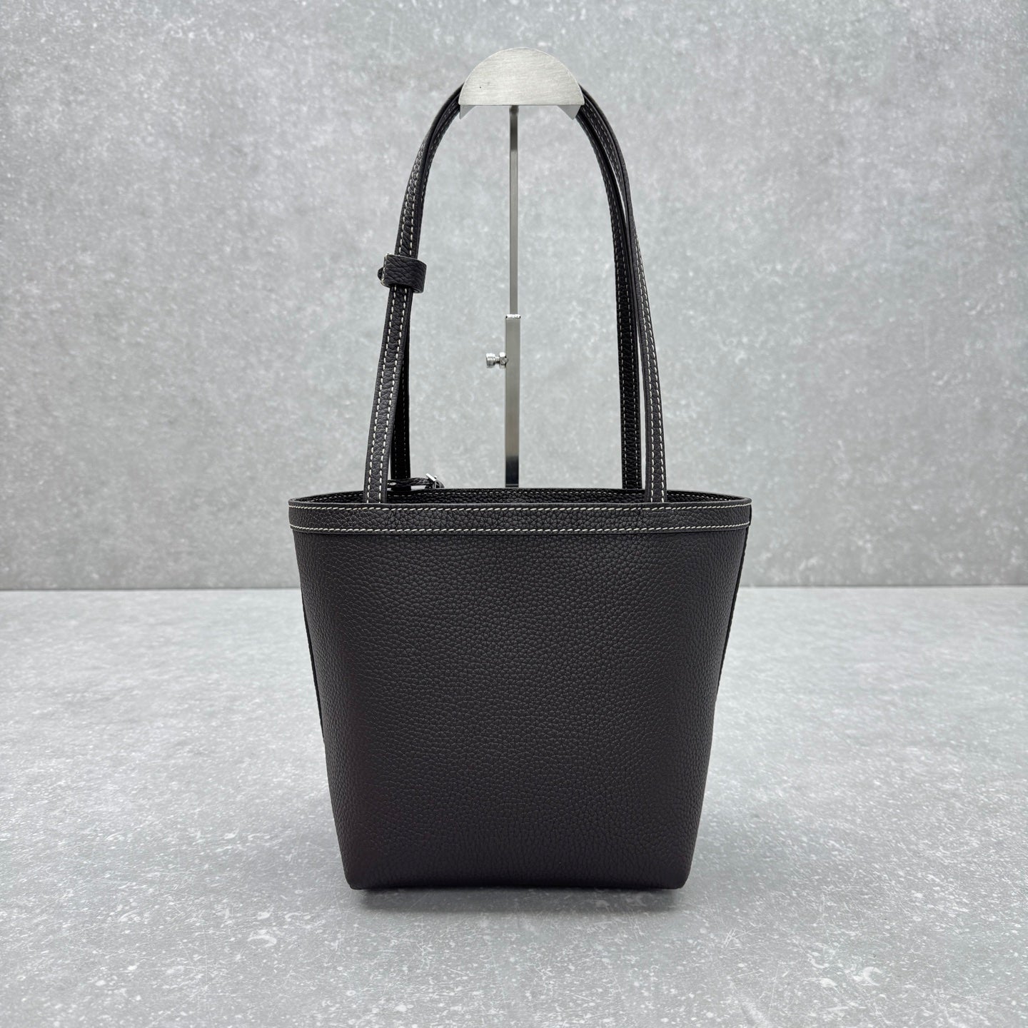 The Row 2025 Park Tote Stitch Bag Dark Brown 22cm Leather