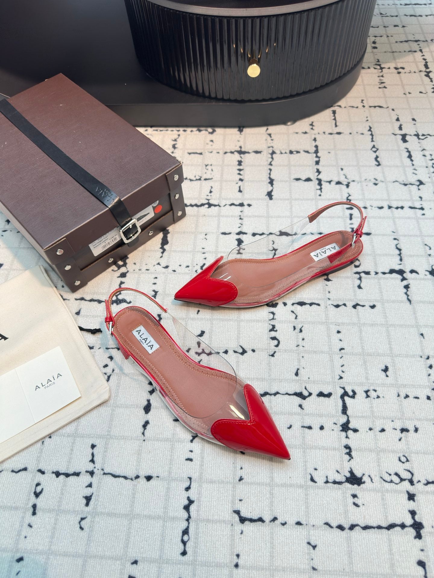 Alaia Heart Flat Slingbacks Red Sheepskin 800942