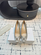 Hangisi 70 Gold Glitter Fabric Leather Jewel Buckle Pumps 912614