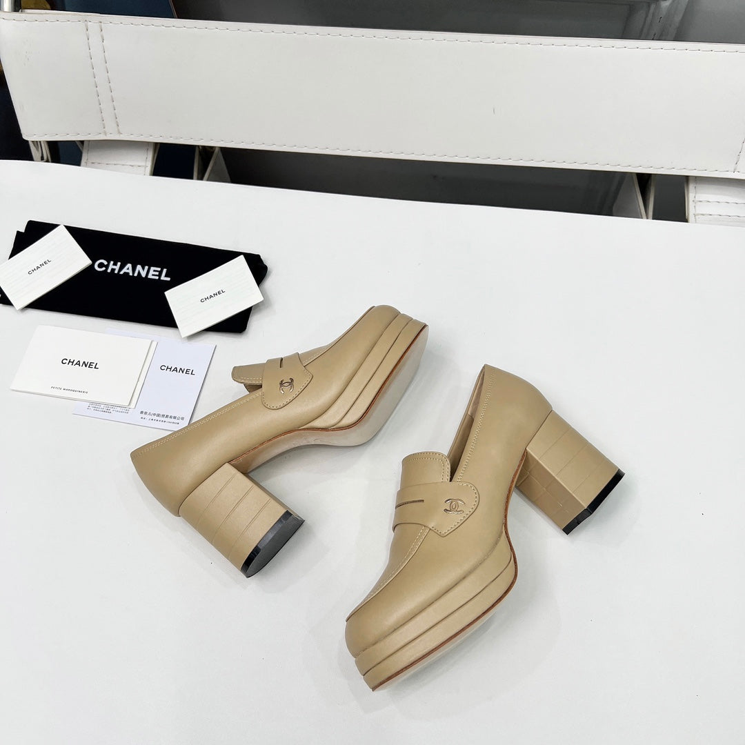 CC Platform Loafers 70mm Light Beige Sheepskin 459435