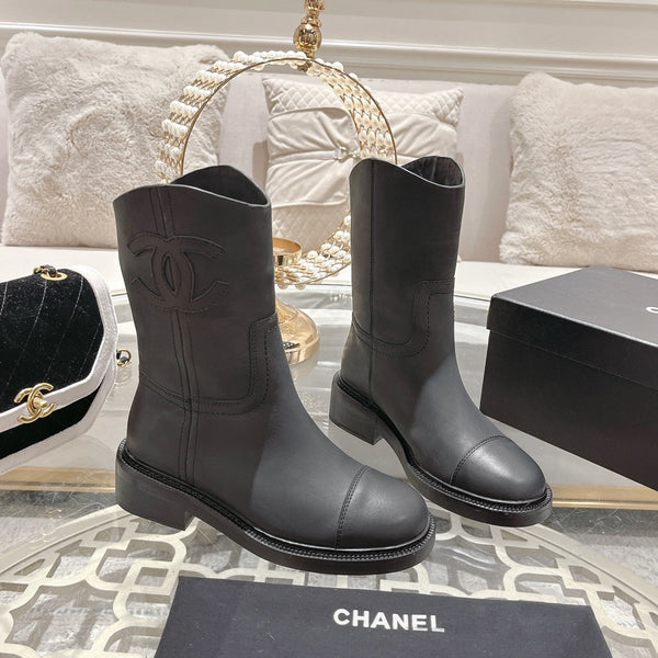 CC Ankle Boots 40mm Black Cowhide