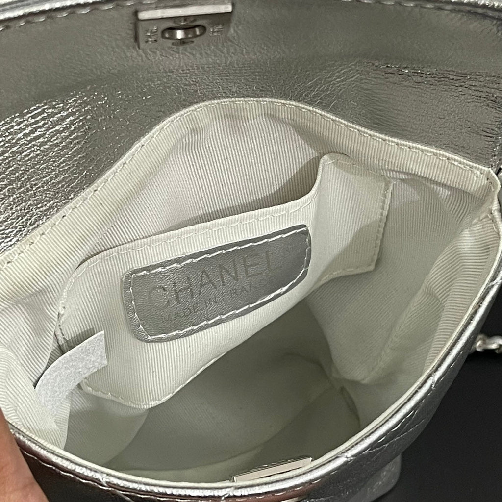 CC Phone Holder Bag 17cm Sliver Metalic Leather