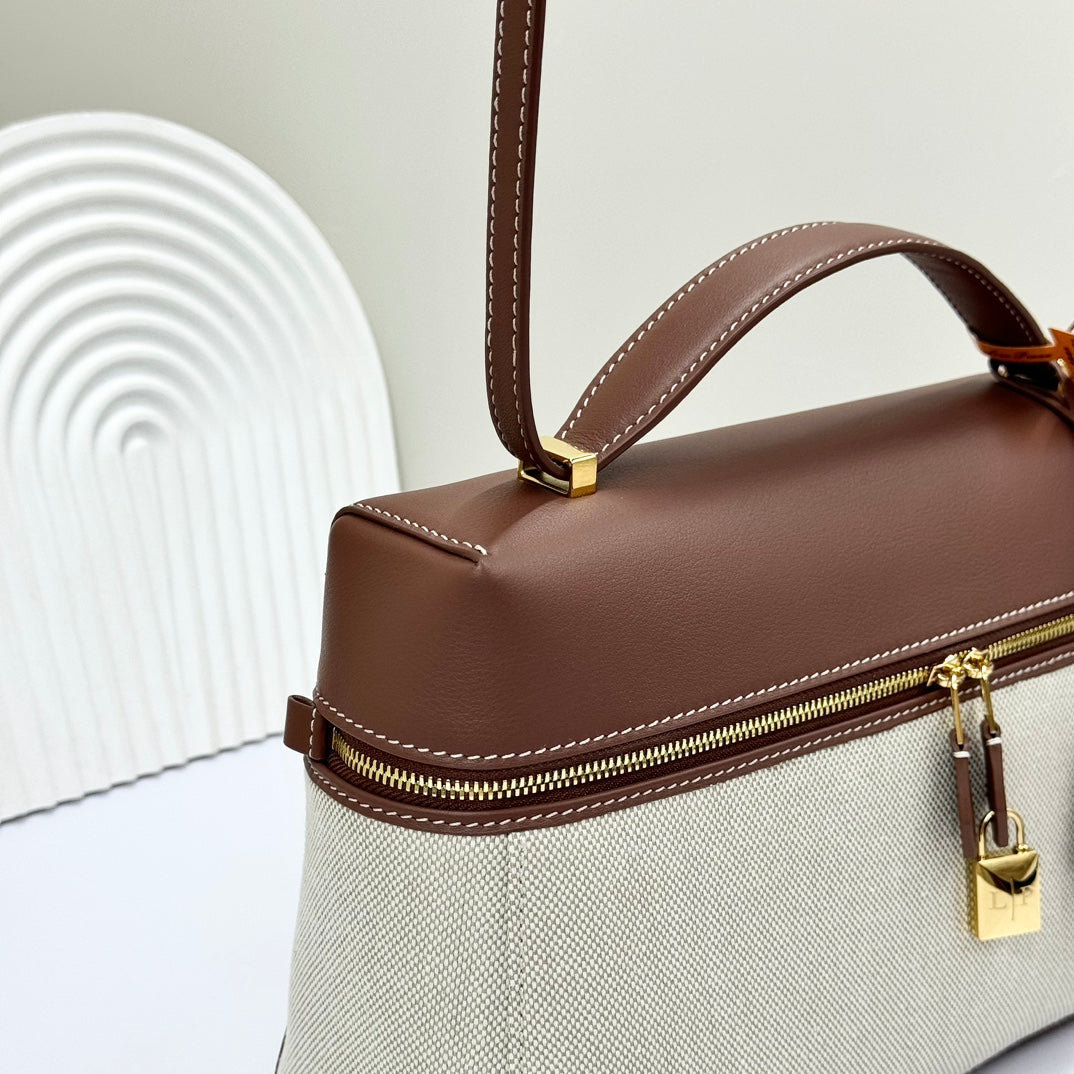 LP Extra Pouch L27 Caramel Calfskin Linen 231570