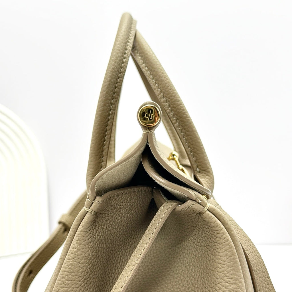 LP Loom L25 Light Milky Scent Calfskin 282174