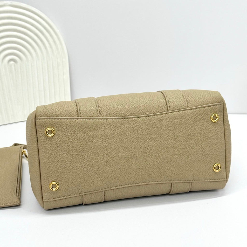LP Loom L25 Light Milky Scent Calfskin 282174