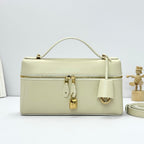 LP Extra Pouch L23 Milkshake White Smooth Calfskin 282123