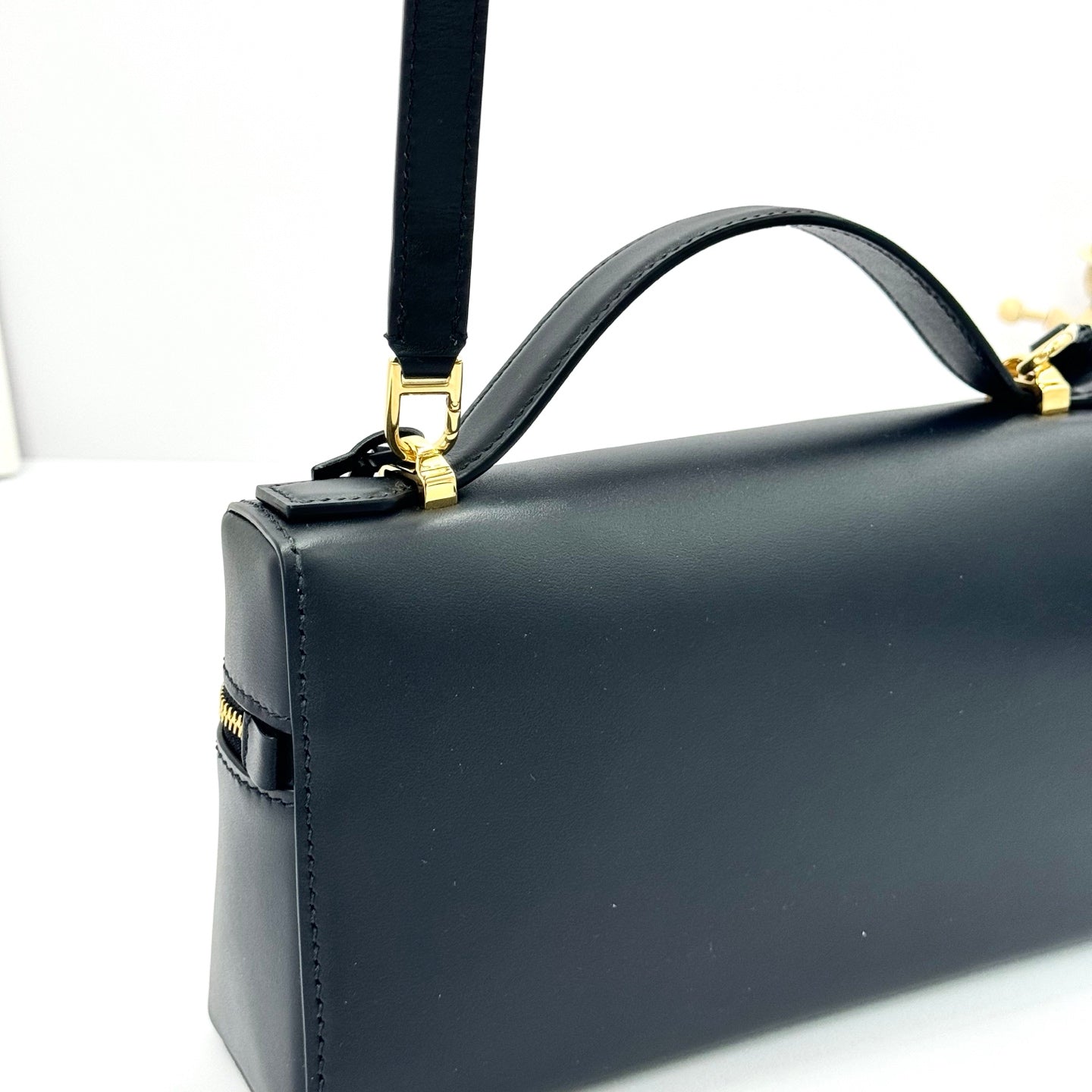 LP Extra Pouch L23 Black Smooth Calfskin 282128