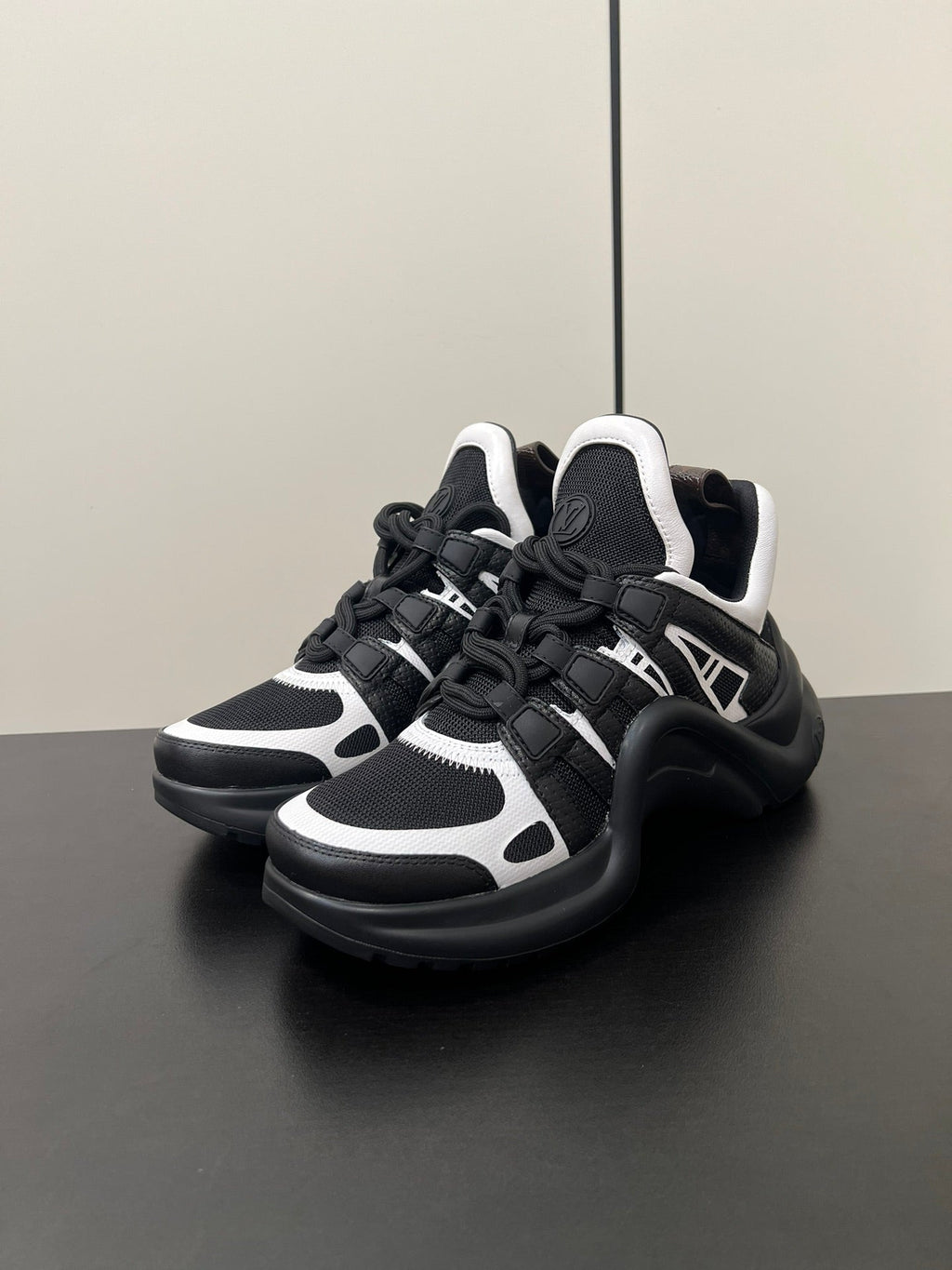 LV Archlight Sneaker 50mm Black Mix White Fabric