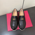 Valen Palm Avenue Loafer Black Raffia Calfskin 619036
