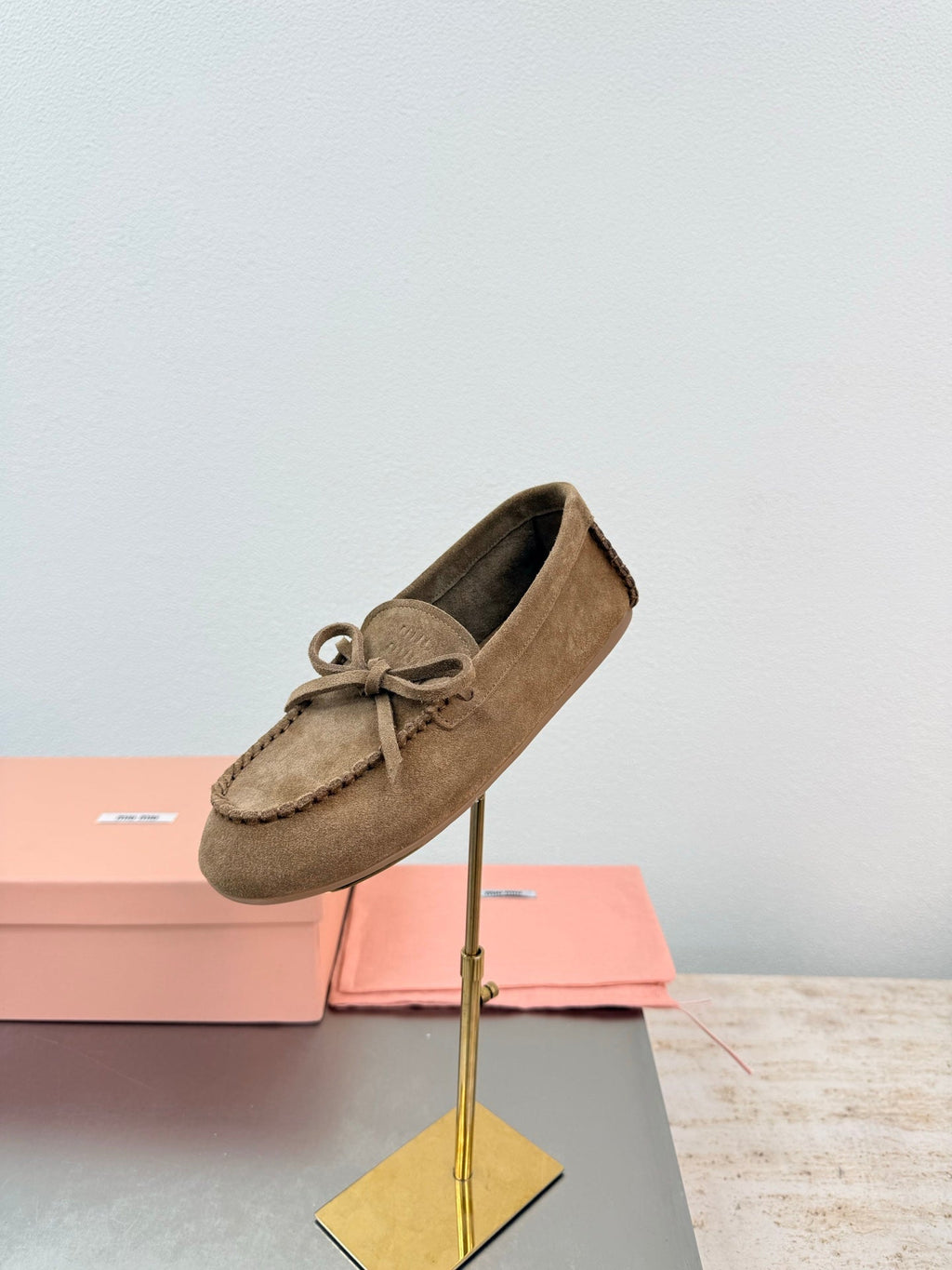 Miu Logo Loafer Khahi Suede 693517