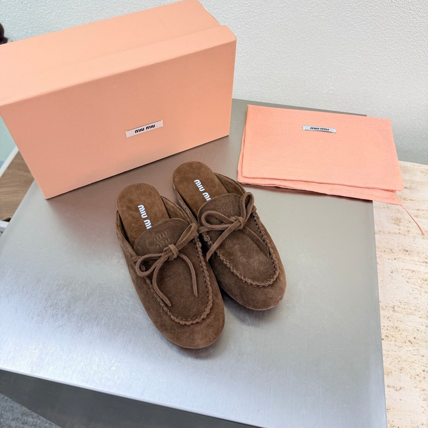Miu Logo Mule Coffee Suede 693520
