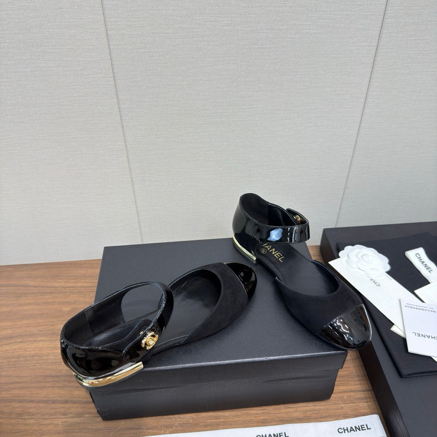CC Ballerina Flats Black Calfskin 429731