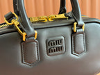 Miu Miu 19 Arcadie Black leather bag Briarwood 239710