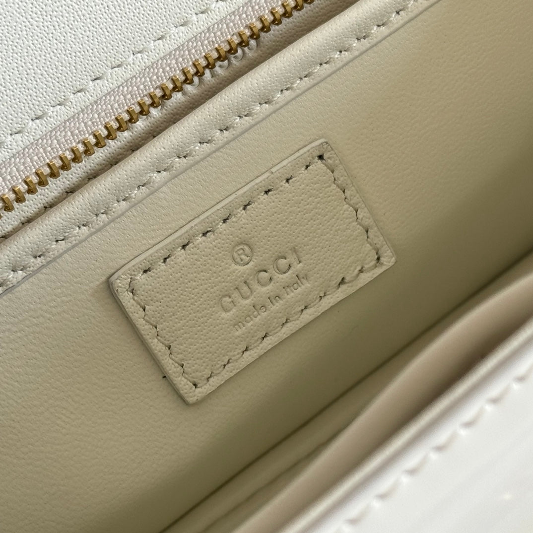 Gucci Bamboo Diva Bag White Leather 251029