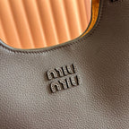 Miu 25ss Leather Bucket Bag 25.5 Black Grain Leather