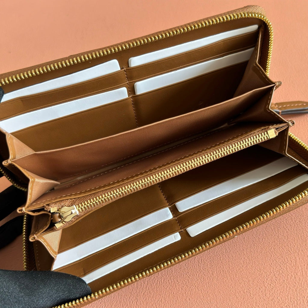 GG Marmont Zip-Around Wallet Brown Matelassé Leather