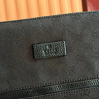 GG Messenger Bag Black GG Supreme Canvas 280980