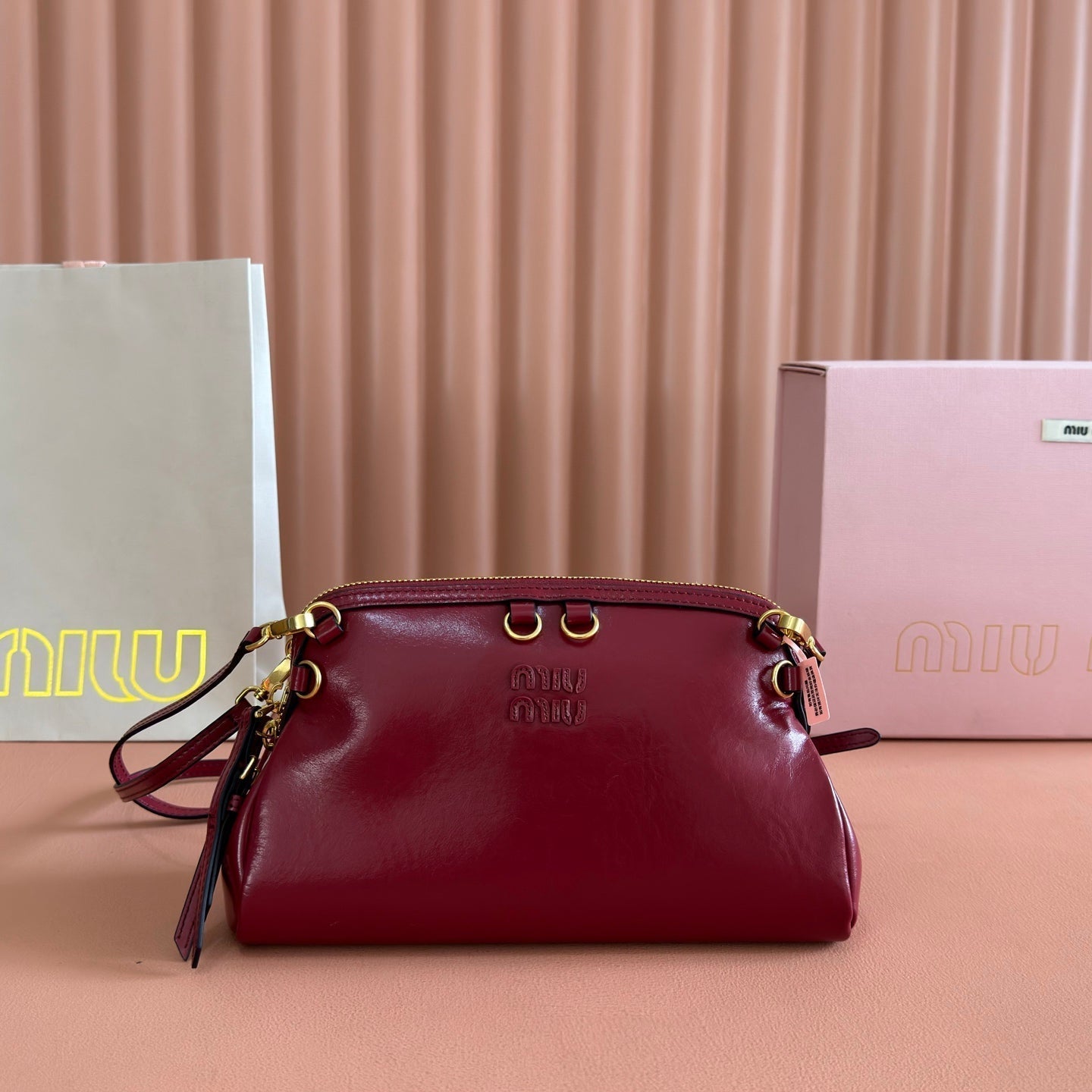 Miu Caprice Clutch Burgundy Leather 280751