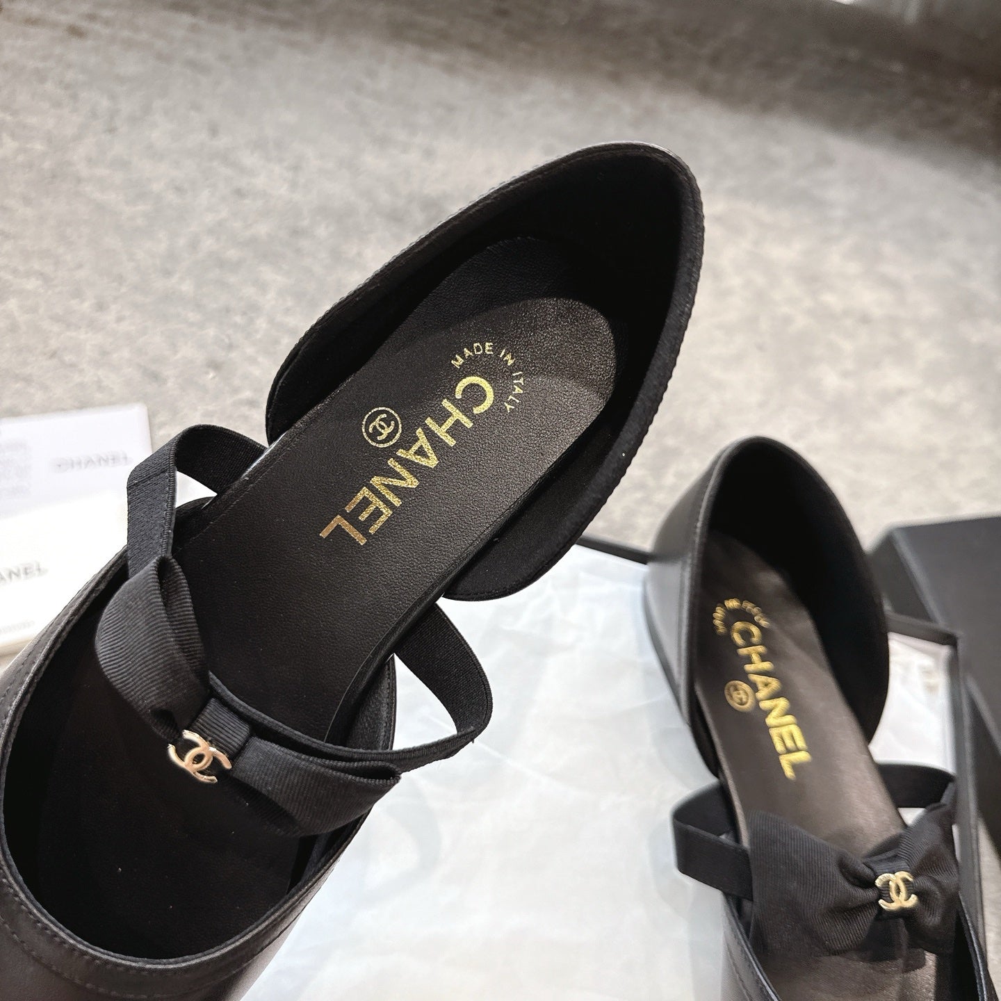 CC 25b Fall-Winter Mary Janes 15mm Black Calfskin & Sheepskin 415775