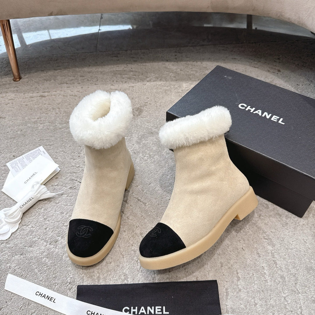 CC 25K Snow Boots 30mm Black Beige Wool Suede 527625