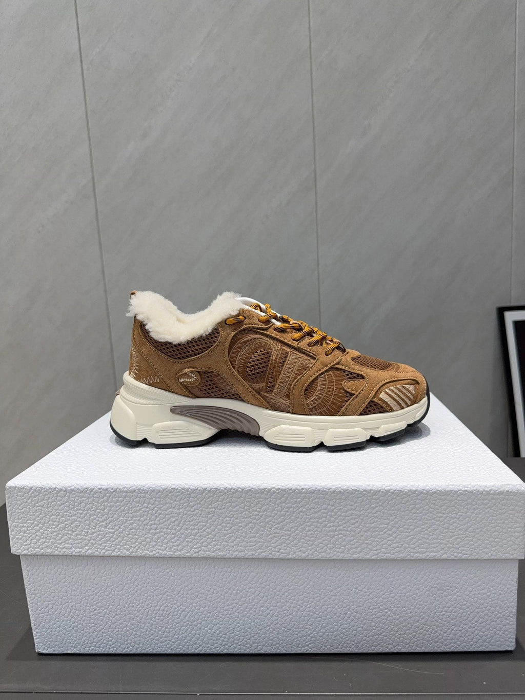 CD platform casual sneaker brown wool suede mesh 539677