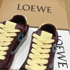 LOEW 26s Ballet Runner 2.0 Burgundy Yellow Suede Sheepskin 683932