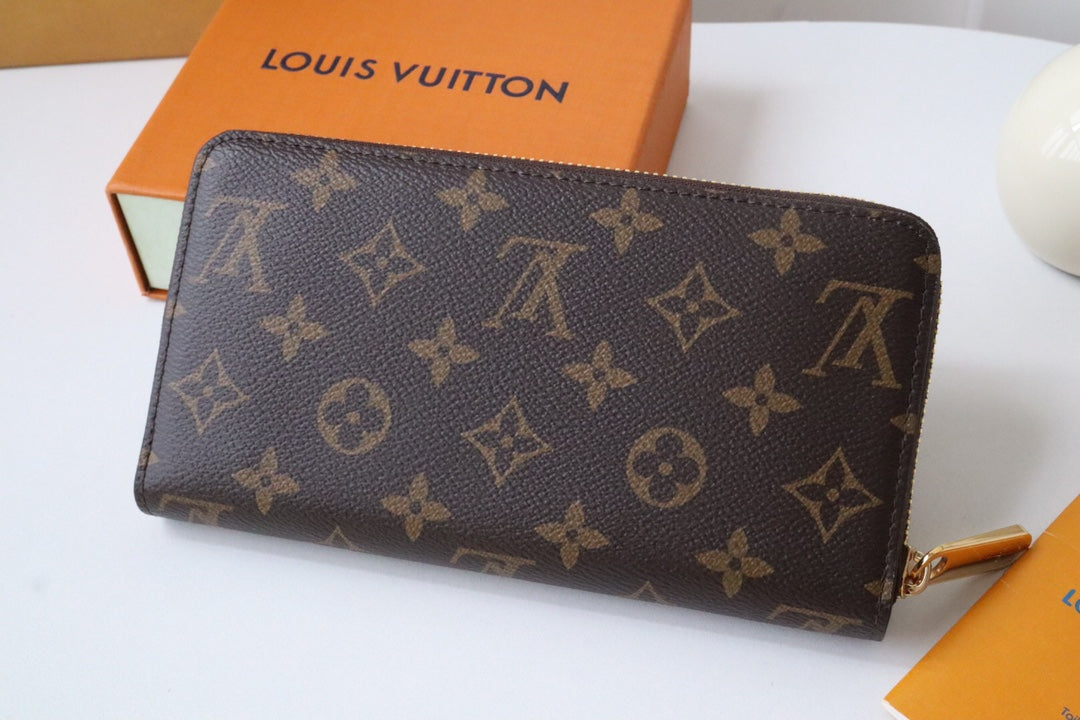 LV x SY Rabbit Zipper Wallet Brown Green Monogram Canvas 204661