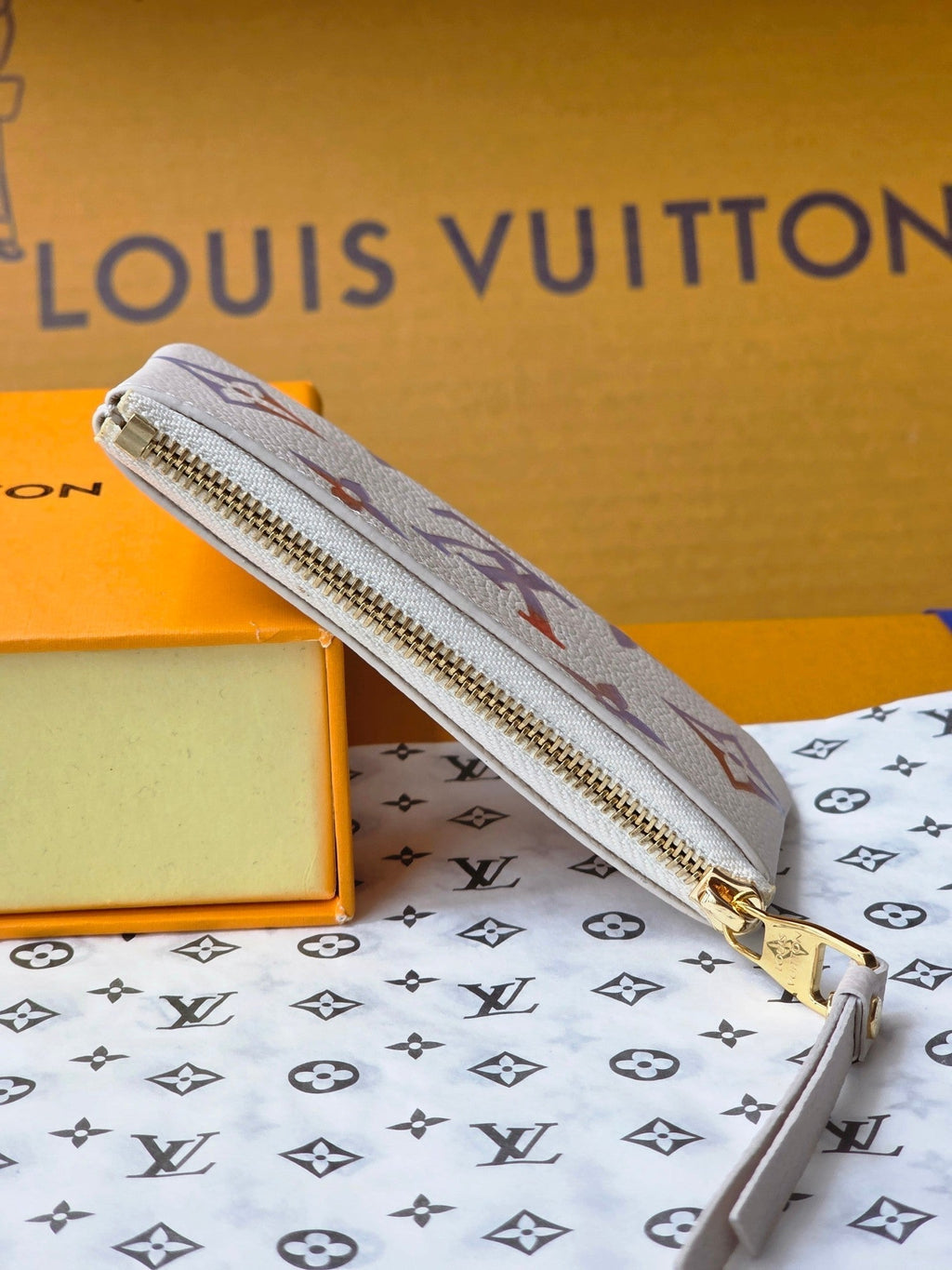 LV M25597 Key Pouch Dream Beige Embossed Grained Cowhide GHW