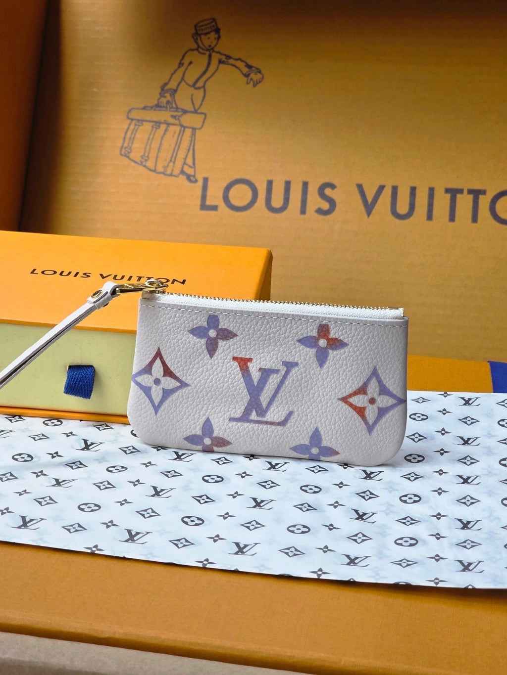 LV M25597 Key Pouch Dream Beige Embossed Grained Cowhide GHW