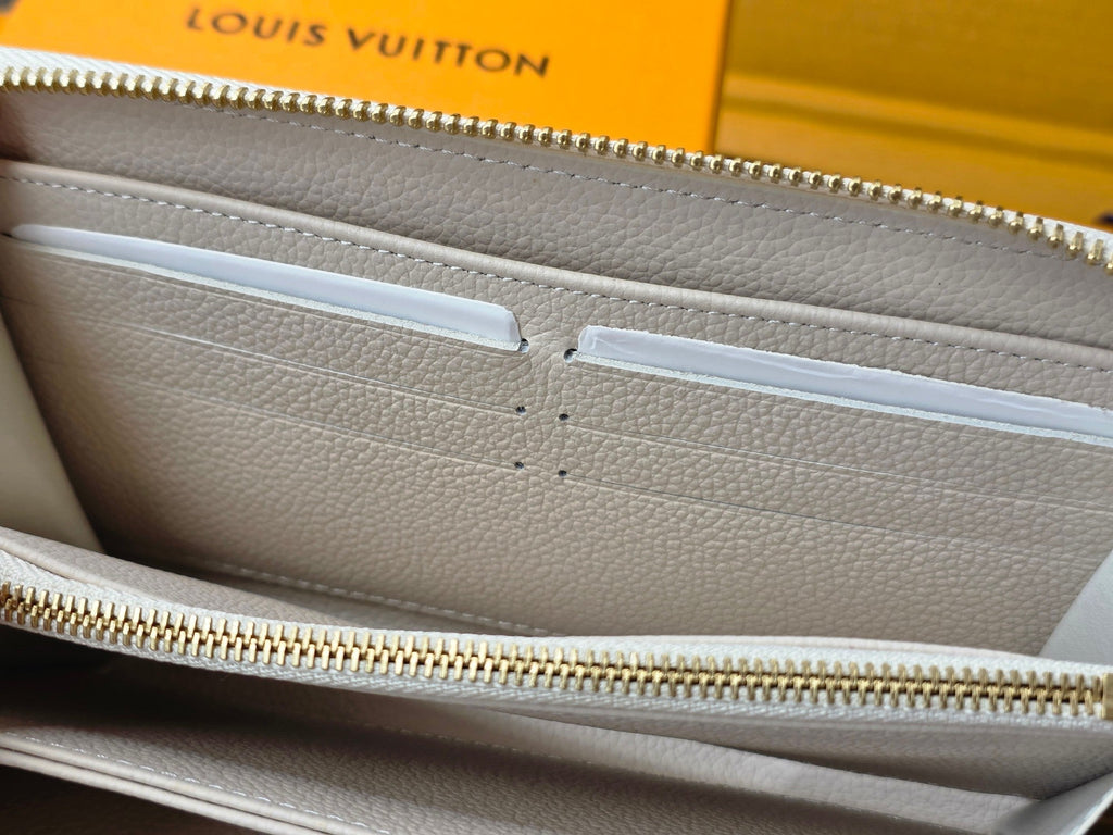 LV M25594 Zippy Wallet Dream Beige Embossed Grained Cowhide - Light GHW
