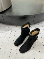 Viv Simple Elegant Boots Black Sheep Suede 365208