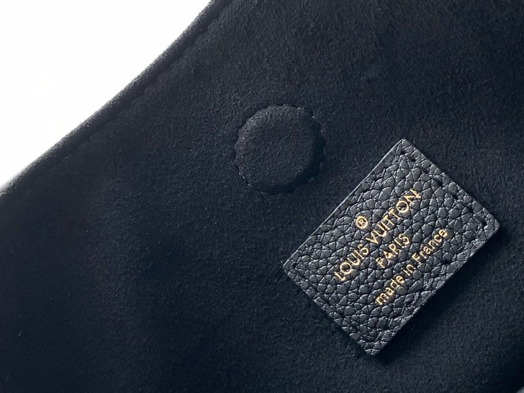 LV Opéra Handbag 26cm Monogram Canvas & Cowhide GHW