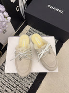 CC 26 Shearling Slip-on Loafer Beige White Suede Wool 588715