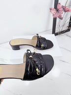 CD 26s Slippers Black Beige Cowhide 681587