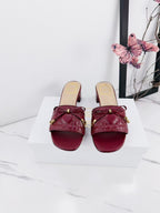 CD 26s Slippers Burgundy Beige Cowhide 681590